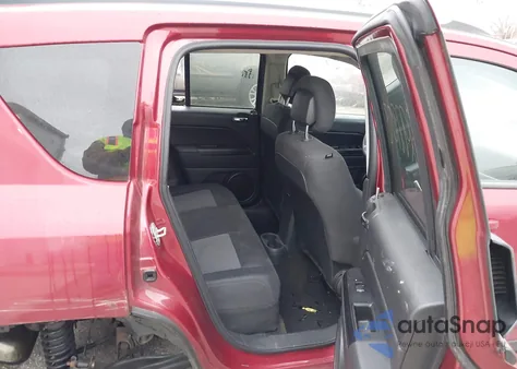 2014 Jeep Compass Sport из США, поврежденный, VIN 1C4NJCBA4ED511253